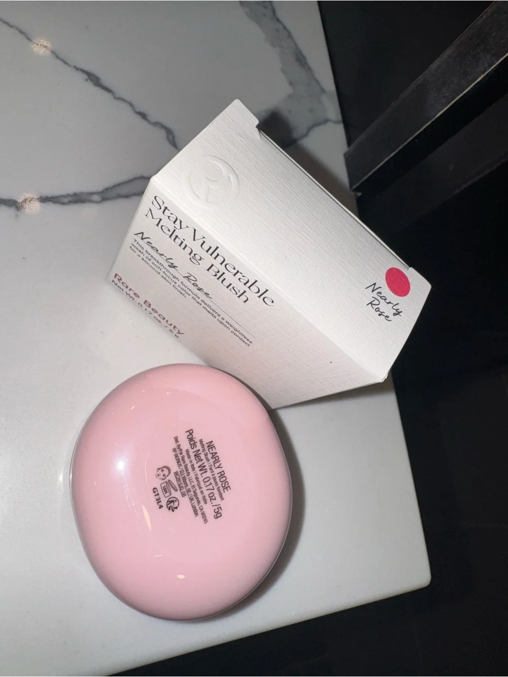 Rare Beauty Stay Vulnerable Melting Cream Blush-Shade NEARLY ROSE